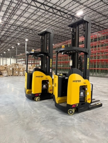 Picture of HYSTER FORKLIFT Picture of HYSTER FORKLIFT